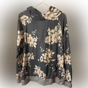 XL Gray and Pink Patterned sweater